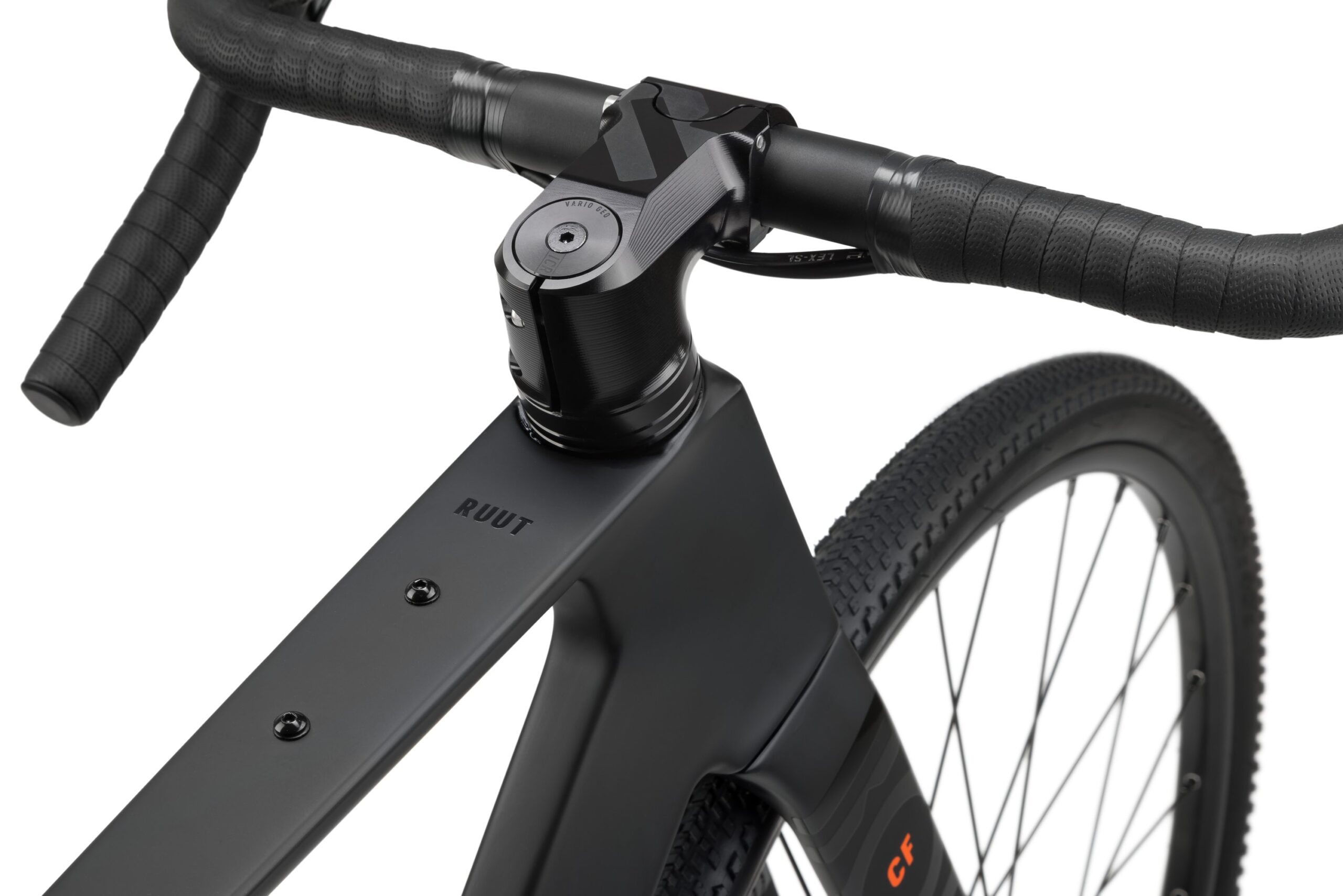 UUSI RONDO Ruut CF2 Hiilikuitu gravel laadukkaisn yksityiskohdin